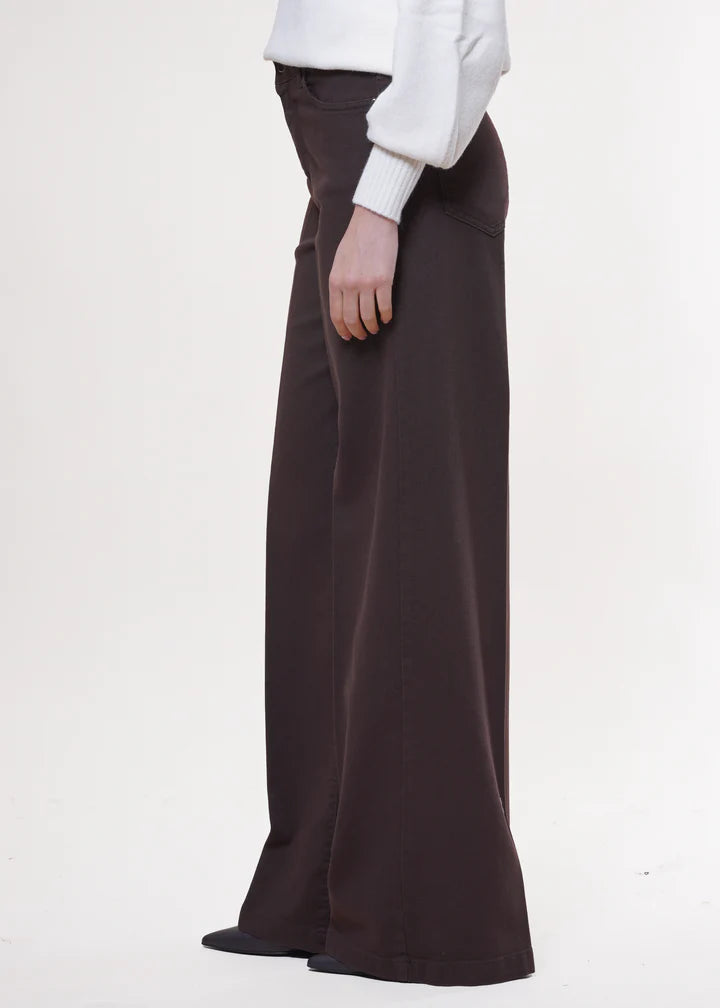 JEANS MORO GAMBA LARGA MOTEL