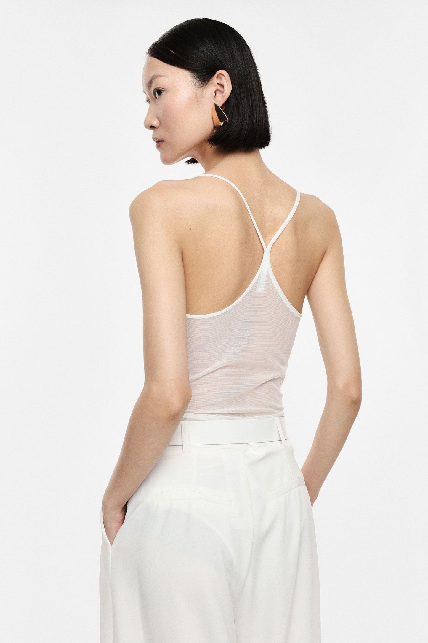 BODY CON SPALLINE SOTTILI E DETTAGLI IN PIZZO IMPERIAL