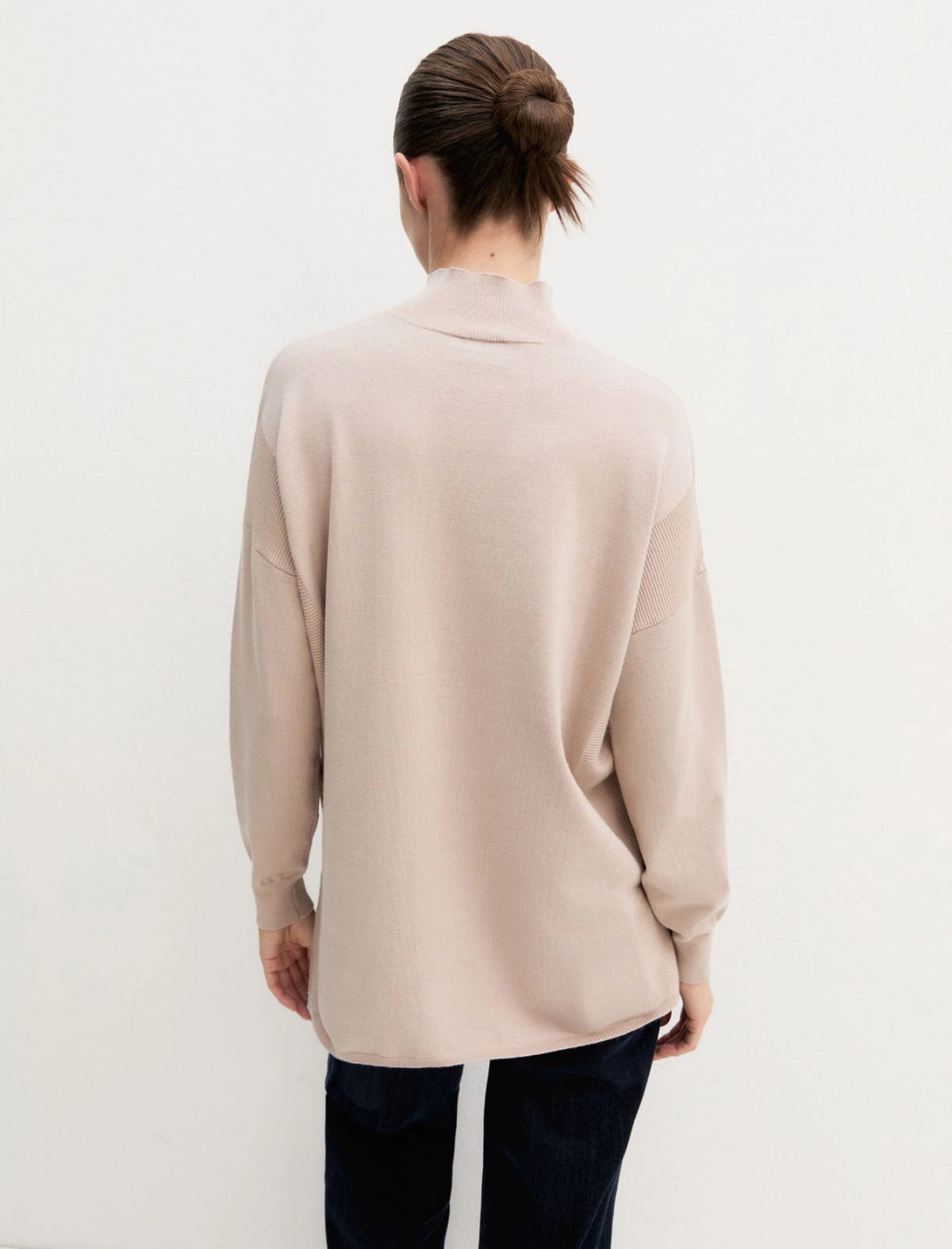 MAGLIA OVERSIZE IN VISCOSA STRETCH SABBIA EMME