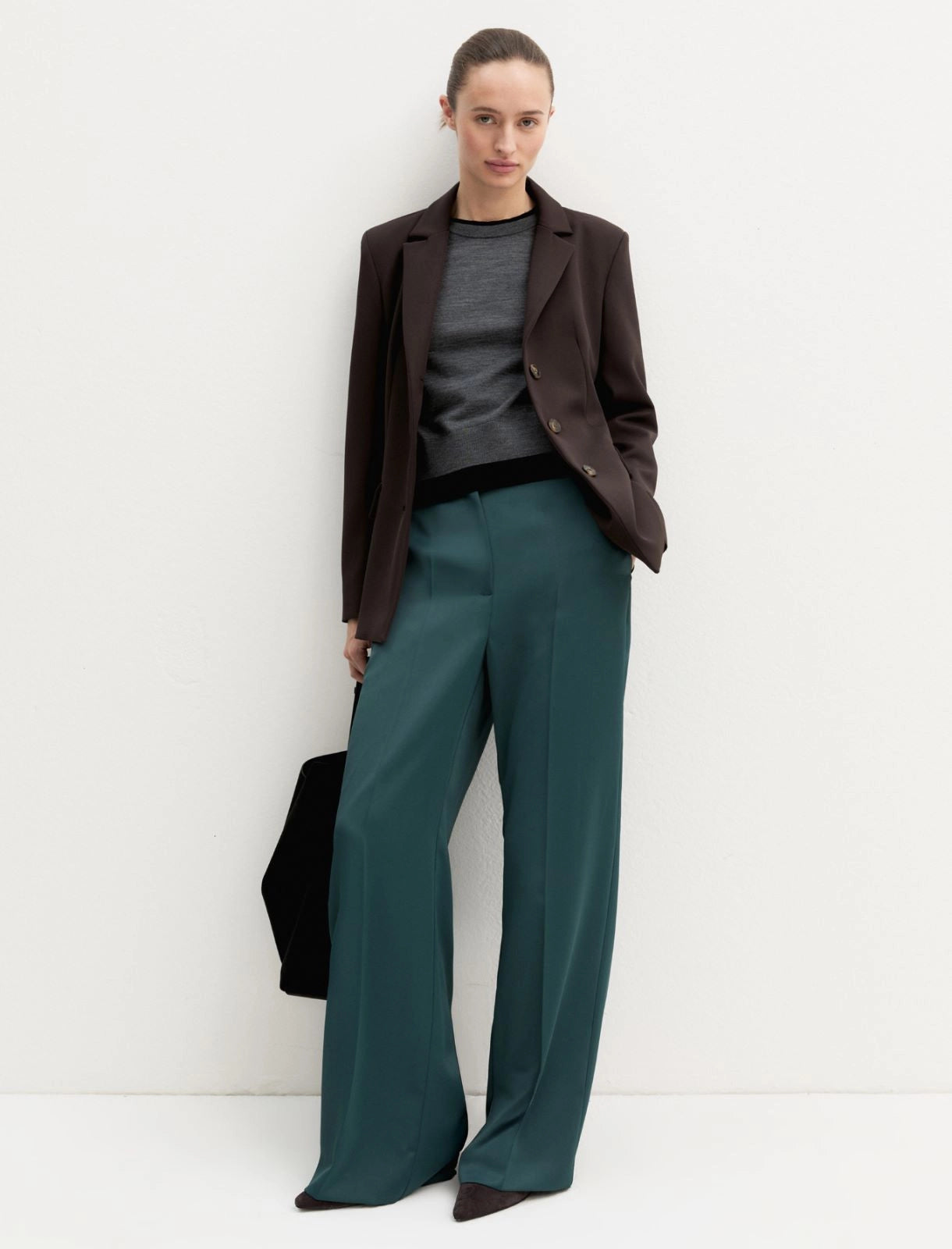 TAILLEUR IN RASO MATTE-VERDE EMME