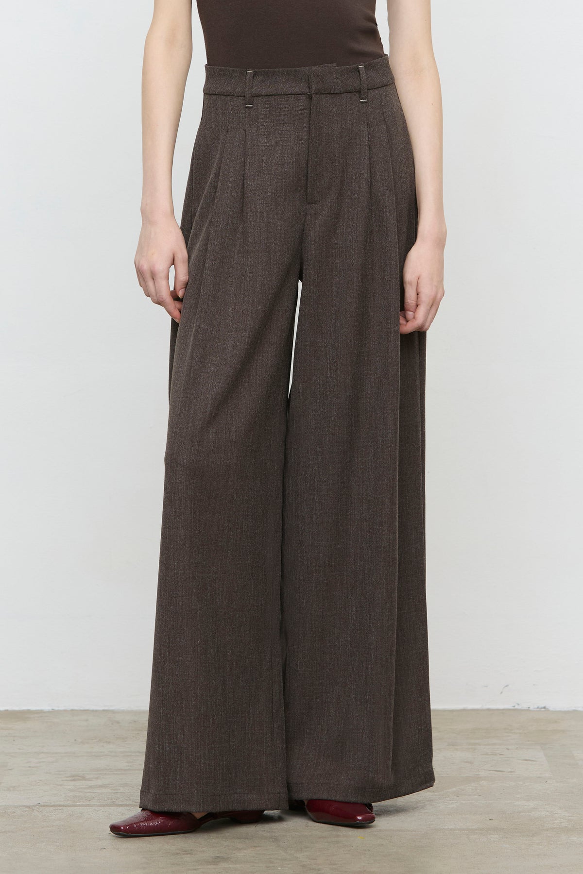 PANTALONE MORO ELEH