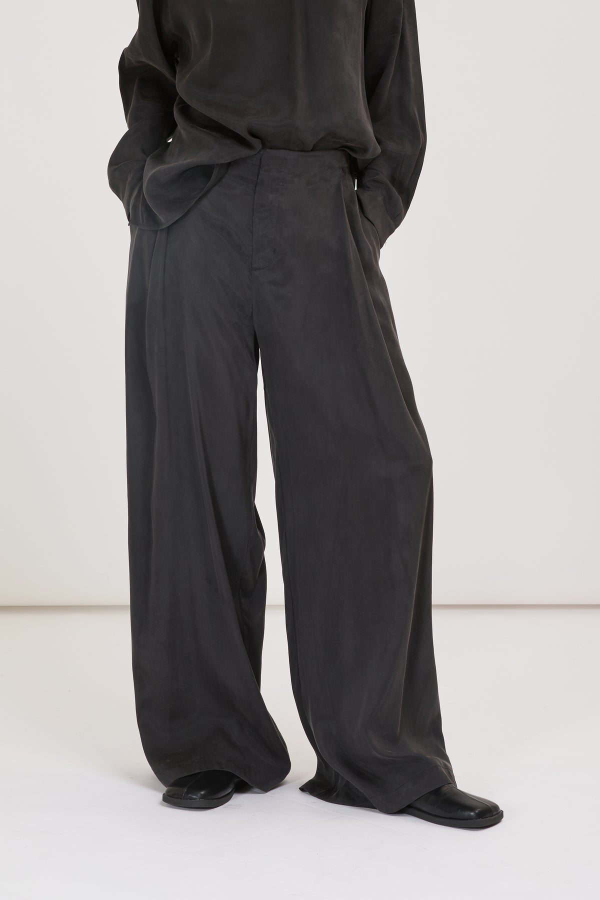 PANTALONE NERO MORBIDO ELEH