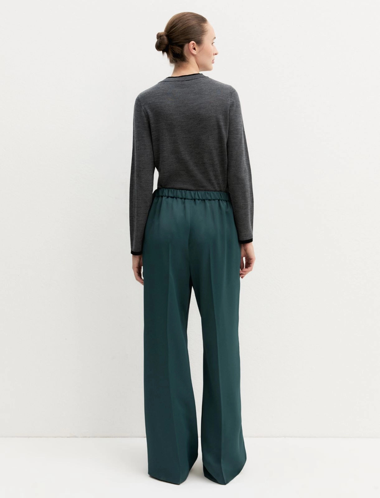 TAILLEUR IN RASO MATTE-VERDE EMME